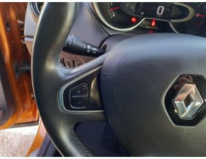 
										RENAULT CAPTUR 0.9 TCE LIMITED2 (EU6C) full									