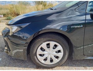 
										TOYOTA COROLLA 1.8 125H BUSINESS E-CVT full									