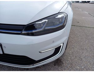 
										VOLKSWAGEN E-GOLF GOLF 100KW 136CV MT1 full									