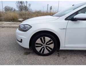 
										VOLKSWAGEN E-GOLF GOLF 100KW 136CV MT1 full									