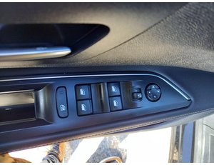 
										PEUGEOT 5008 GT LINE 1.5 HDI – 7 PLAZAS full									