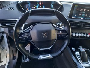 
										PEUGEOT 3008 HYBRID 225 E-EAT8 GT LINE full									