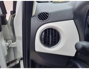 
										FIAT 500 1.2 8V 51KW (69CV) LOUNGE GLP full									