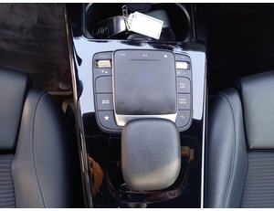 
										MERCEDES BENZ CLASE E MERCEDES-BENZ CLASE A 250 E 1.3 220 CV AT8 E6D full									