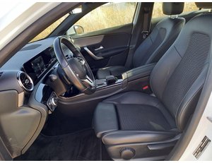 
										MERCEDES BENZ CLASE E MERCEDES-BENZ CLASE A 250 E 1.3 220 CV AT8 E6D full									