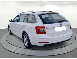 
										SKODA OCTAVIA COMBI 1.6 TDI CR 85KW (115CV) AMBITION full									