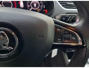 
										SKODA OCTAVIA COMBI 1.6 TDI CR 85KW (115CV) AMBITION full									