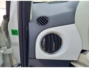 
										FIAT 500 1.2 8V 51KW (69CV) LOUNGE full									
