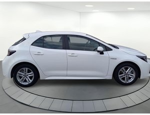 
										TOYOTA COROLLA 1.8 125H ACTIVE TECH E-CVT full									