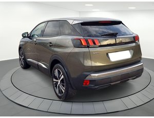 
										PEUGEOT 3008 1.5 BLUEHDI 96KW (130CV) S&AMP;S ALLURE full									