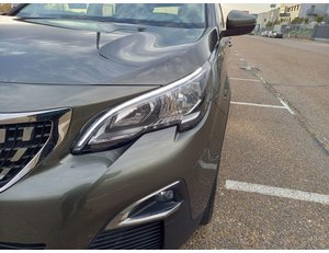 
										PEUGEOT 3008 1.5 BLUEHDI 96KW (130CV) S&AMP;S ALLURE full									