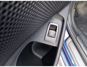 
										BMW SERIE 3 TOURING 318 D 2.0 150CV MT6 E6D full									