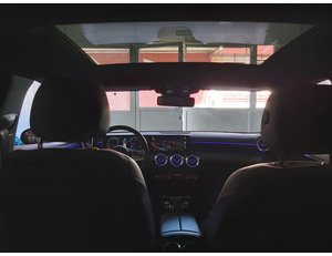 
										MERCEDES BENZ CLASE A MERCEDES-BENZ 180D 2018 TECHO + LED PAQUET full									