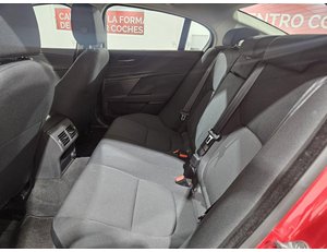 
										JAGUAR XE 2.0 180CV full									