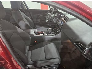 
										JAGUAR XE 2.0 180CV full									