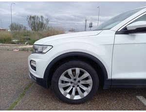 
										VOLKSWAGEN T-ROC ADVANCE 2.0 TDI 150CV MT6 E6DT full									