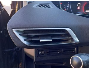 
										PEUGEOT 3008 ALLURE 1.5 HDI 130CV AT8 E6DT full									