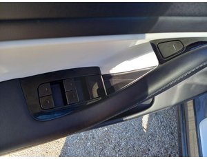 
										TESLA MODEL 3 75 KWH PERFORMANCE DUAL MOTOR full									