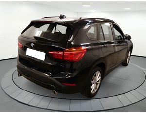 
										BMW X1 2.0 D SDRIVE 18 full									