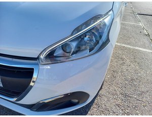 
										PEUGEOT 208 5P ACTIVE BLUE HDI 55 KW (75CV) full									