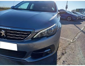 
										PEUGEOT 308 5P ALLURE BLUEHDI 130 SS 6 VEL. MAN full									