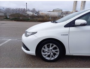 
										TOYOTA AURIS 1.8 140H HYBRID ACTIVE full									