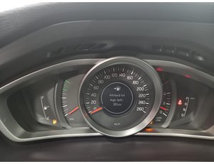 
										VOLVO V40 2.0 D2 MOMENTUM GEARTRONIC AUT full									