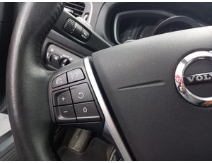 
										VOLVO V40 2.0 D2 MOMENTUM GEARTRONIC AUT full									
