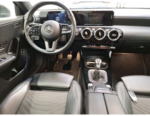 
										MERCEDES BENZ CLASE A MERCEDES-BENZ SEDAN A180 full									