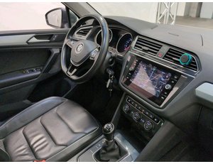 
										VOLKSWAGEN TIGUAN 2.0 TDI SCR COMFORTLINE (EU6.2) full									