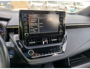 
										TOYOTA COROLLA 1.8 125H ACTIVE TECH E-CVT full									