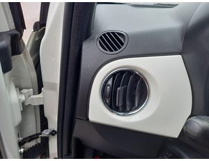 
										FIAT 500 1.0 HYBRID LOUNGE full									