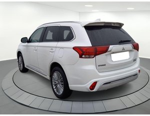 
										MITSUBISHI OUTLANDER 2.4 PHEV MOTION AUTO 4WD full									