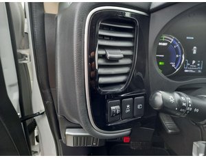 
										MITSUBISHI OUTLANDER 2.4 PHEV MOTION AUTO 4WD full									