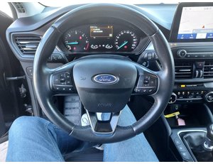 
										FORD FOCUS 1.5 TDCI ECOBLUE TITANIUM 120CV full									