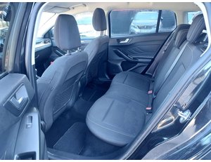 
										FORD FOCUS 1.5 TDCI ECOBLUE TITANIUM 120CV full									