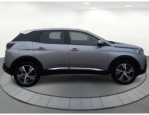
										PEUGEOT 3008 HYBRID 225 ALLURE 1.6 PLUG-IN 225CV full									