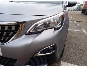 
										PEUGEOT 3008 HYBRID 225 ALLURE 1.6 PLUG-IN 225CV full									