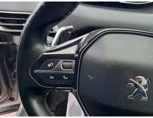 
										PEUGEOT 3008 HYBRID 225 ALLURE 1.6 PLUG-IN 225CV full									