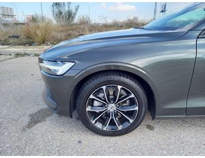 
										VOLVO V60 2.0 D3 MOMENTUM (EU6D-TEMP) full									