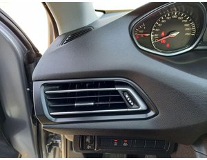 
										PEUGEOT 308 SW 1.5 BLUEHDI BUSINESS S&AMP;S full									