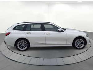 
										BMW SERIE 3 TOURING 320 D ADBLUE full									