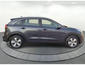 
										KIA NIRO 1.6 GDI HIBRIDO 104KW (141CV) DRIVE full									