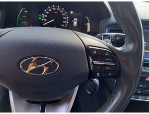 
										HYUNDAI IONIQ 1.6 GDI HEV KLASS NAV DCT full									
