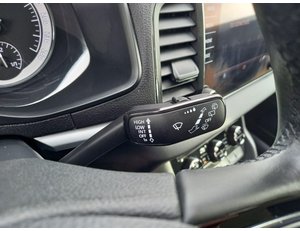 
										SKODA KAROQ 1.6 CR TDI SCRAMBITION full									