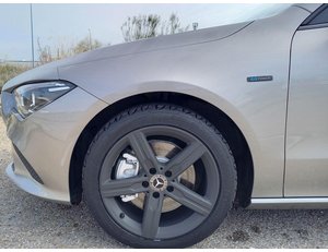 
										MERCEDES BENZ CLASE E MERCEDES-BENZ CLASE CLA 250 E PHEV AUT full									