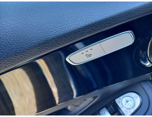 
										MERCEDES BENZ CLASE C MERCEDES-BENZ 200 D BUSINESS SOLUTION full									