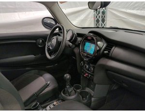 
										MINI MINI ONE 1.5 OPF (EU6D-TEMP) full									
