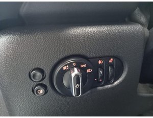 
										MINI MINI ONE 1.5 OPF (EU6D-TEMP) full									