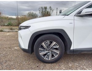 
										HYUNDAI TUCSON 1.6 CRDI 100KW (136CV) 48V MAXX DCT full									